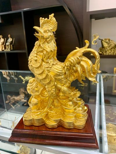 Gà Trống dát vàng 24K