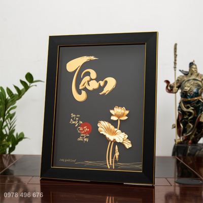 Quà Tặng Phong Thủy Bức Tranh chữ Tâm dát Vàng 24K