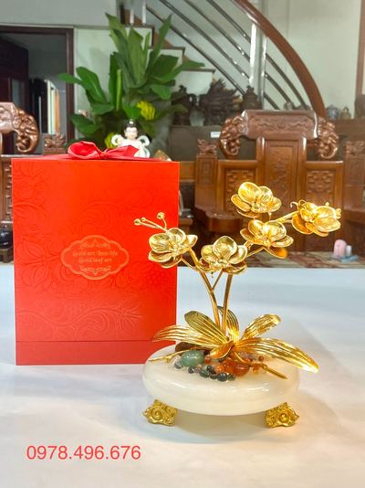 Quà Tặng Sếp Nữ Cây Hoa Lan Mạ Vàng Chậu Ngọc